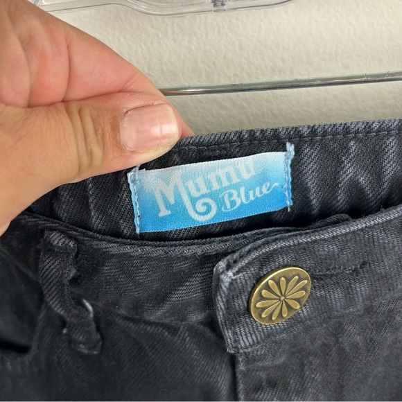 Mumu Blue by Show me your Mumu Houston High-Waisted shorts midnight black wash - Picture 10 of 13